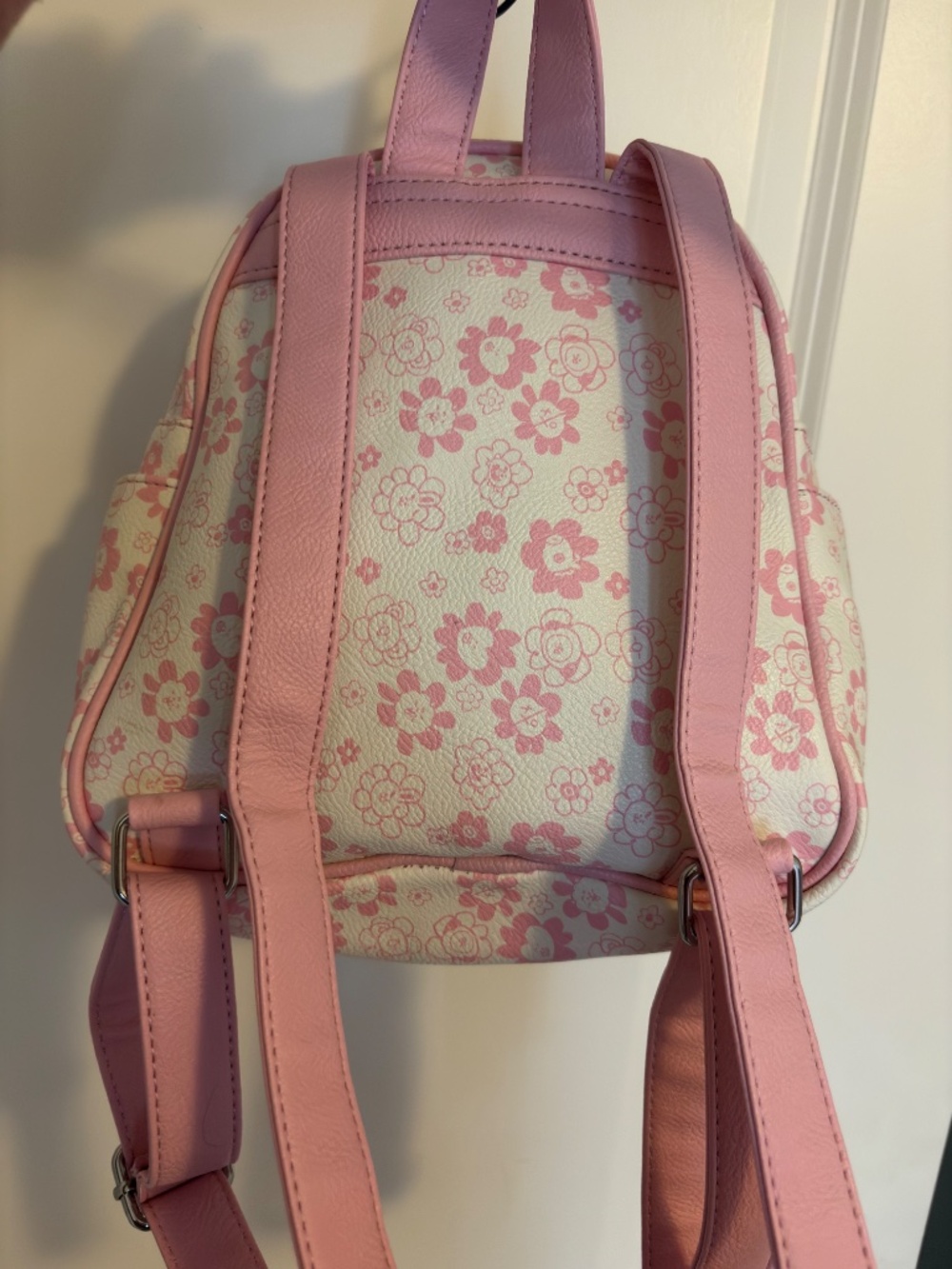 BT21 backpack - Picture 4 of 5